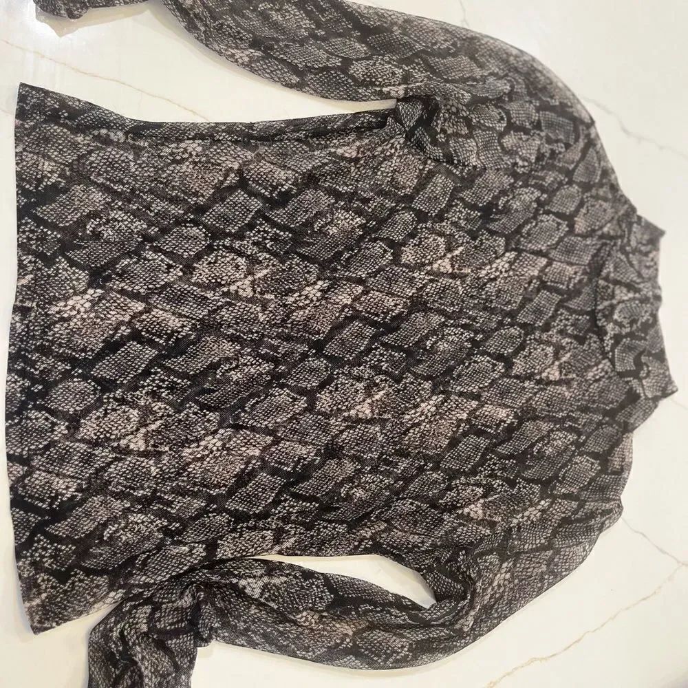 Wild Fable Snakeskin Mesh Top - Picture 7 of 8